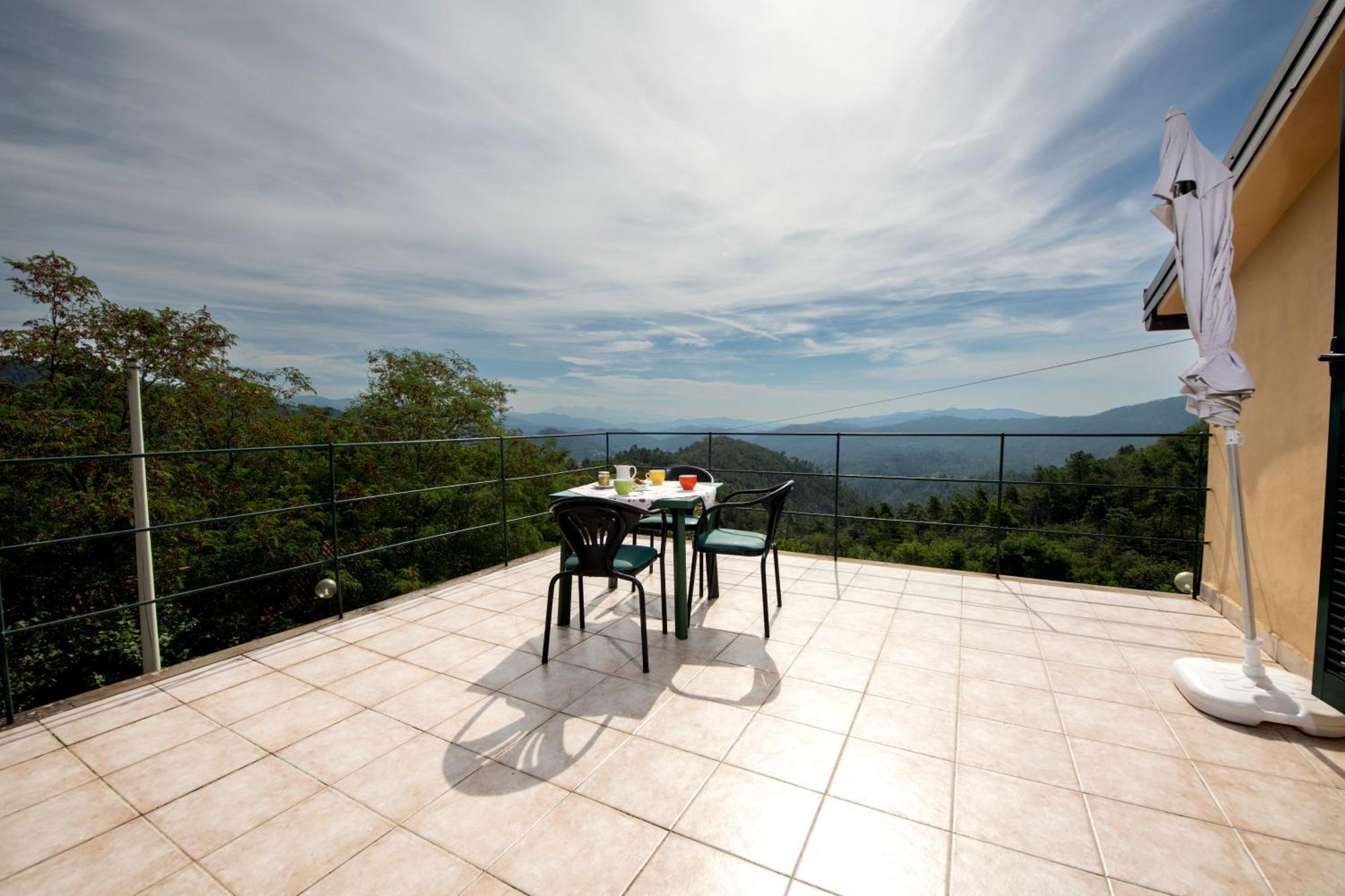 211 - Appartamento Acacia, Terrazza Giardino E Piscina Carro Bagian luar foto